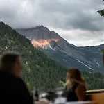 Hotel Der Kleinwalsertaler Rosenhof 4*