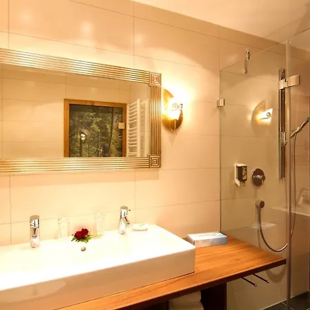 Der Kleinwalsertaler Rosenhof 4*