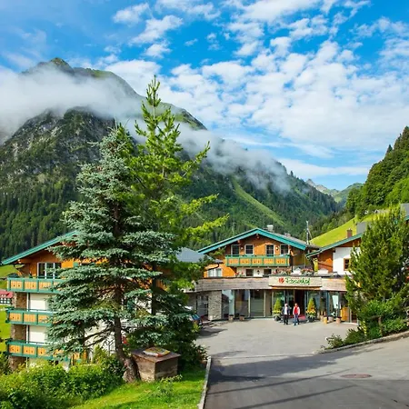 Hotel Der Kleinwalsertaler Rosenhof Mittelberg